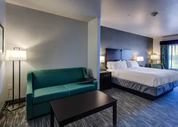 Holiday Inn Express & Suites Gatesville - N. Ft Hood by IHG hotel thumbnail 5