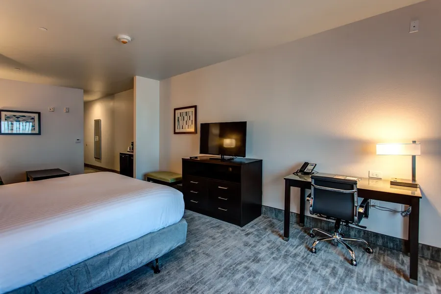 Holiday Inn Express & Suites Gatesville - N. Ft Hood by IHG hotel detail image 6