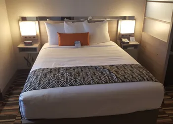 Microtel Inn & Suites By Wyndham Perry hotel thumbnail 6