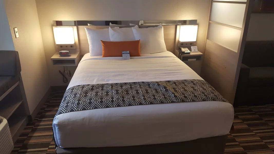 Microtel Inn & Suites By Wyndham Perry hotel detail image 6