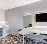 Microtel Inn & Suites By Wyndham Perry hotel detail image 7