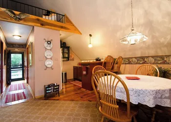 Lily Garden Bed and Breakfast hotel thumbnail 7
