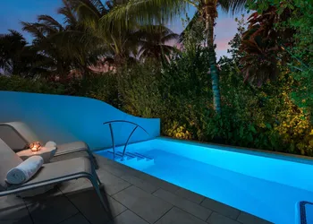 H2O Suites - Adults Only hotel thumbnail 8