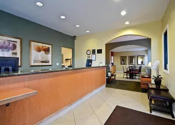 Pleasant Inn hotel thumbnail 4