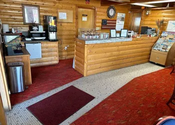 Love Hotels Western Holiday by OYO at Harlan Lake NE hotel thumbnail 2