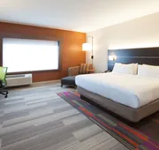 Holiday Inn Express & Suites Indianapolis NE - Noblesville by IHG hotel detail image 7