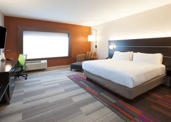 Holiday Inn Express & Suites Indianapolis NE - Noblesville by IHG hotel thumbnail 7
