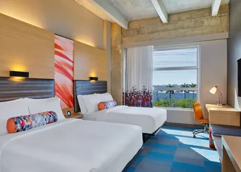 Aloft by Marriott Miami Airport hotel thumbnail 6