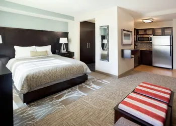 Staybridge Suites Marquette by IHG hotel thumbnail 2