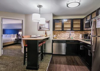 Staybridge Suites Marquette by IHG hotel thumbnail 6