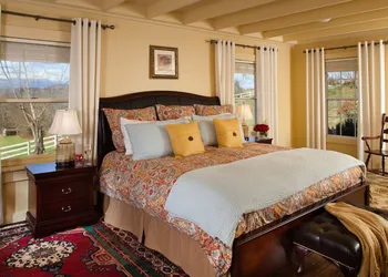 The Estate at Meander hotel thumbnail 7