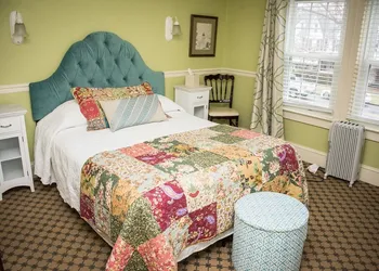 Vandiver Inn hotel thumbnail 5