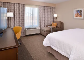 Hampton Inn El Centro hotel thumbnail 7
