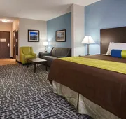 Best Western Plus Lonestar Inn & Suites hotel detail image 4