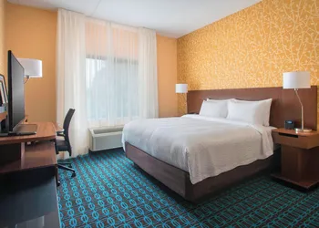Fairfield Inn and Suites by Marriott Syracuse Carrier Circle hotel thumbnail 5