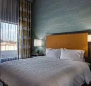 Hampton Inn & Suites Wichita/Airport hotel detail image 7