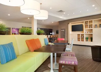 Home2 Suites by Hilton Charlotte Airport hotel thumbnail 2