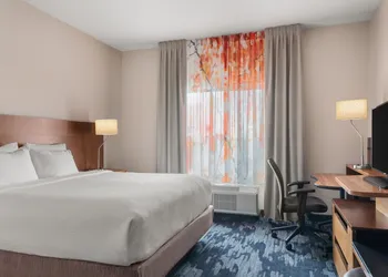 Fairfield Inn & Suites by Marriott Alexandria hotel thumbnail 4