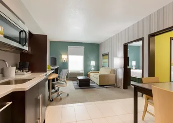 Home2 Suites by Hilton Houston Stafford hotel thumbnail 4