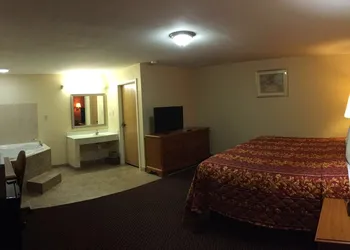 Voyager Inn hotel thumbnail 2