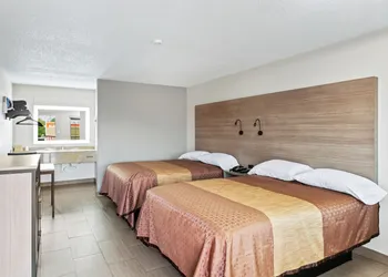 Siesta Inn McAllen hotel thumbnail 8