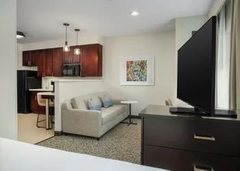 Residence Inn by Marriott Austin Northwest/The Domain Area hotel thumbnail 6