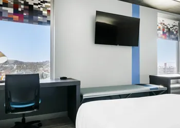 Aloft Newport On The Levee hotel thumbnail 5
