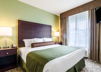 Cobblestone Hotel & Suites - Erie hotel thumbnail 6