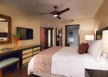 Hilton Grand Vac Club The Grand Islander Waikiki Honolulu hotel thumbnail 6