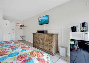 Coconut Cay Resort & Marina hotel thumbnail 4