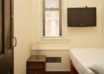 West Village Eurohostel hotel thumbnail 4