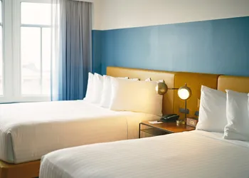 Hotel Julian hotel thumbnail 7