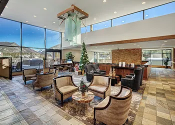 Keystone Lodge & Spa, A Vail Resorts Property hotel thumbnail 2