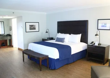 Miami Lakes Hotel hotel thumbnail 6
