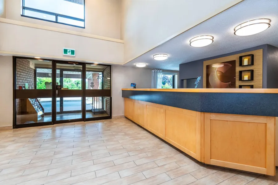 Comfort Inn Highway 401 hotel detail image 2