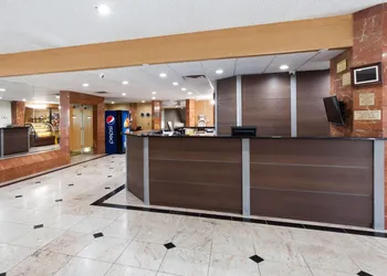 Ramada by Wyndham Newburgh/West Point hotel thumbnail 3