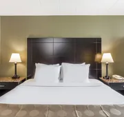 Ramada by Wyndham Newburgh/West Point hotel detail image 7