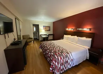 California Inn & Suites Rancho Cordova - Sacramento hotel thumbnail 3