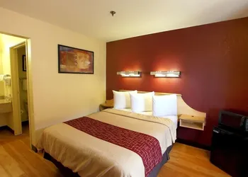 California Inn & Suites Rancho Cordova - Sacramento hotel thumbnail 5