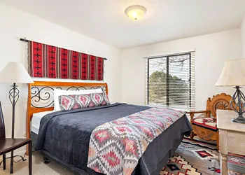 Fort Marcy Hotel Suites by All Seasons Resort Lodging hotel thumbnail 3