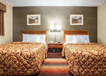 Rodeway Inn Jersey City North hotel thumbnail 7