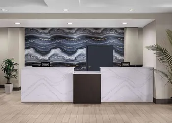 DoubleTree by Hilton Las Vegas Airport hotel thumbnail 4