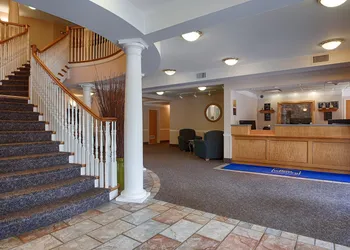 Best Western Plus Executive Court Inn & Conference Center hotel thumbnail 2