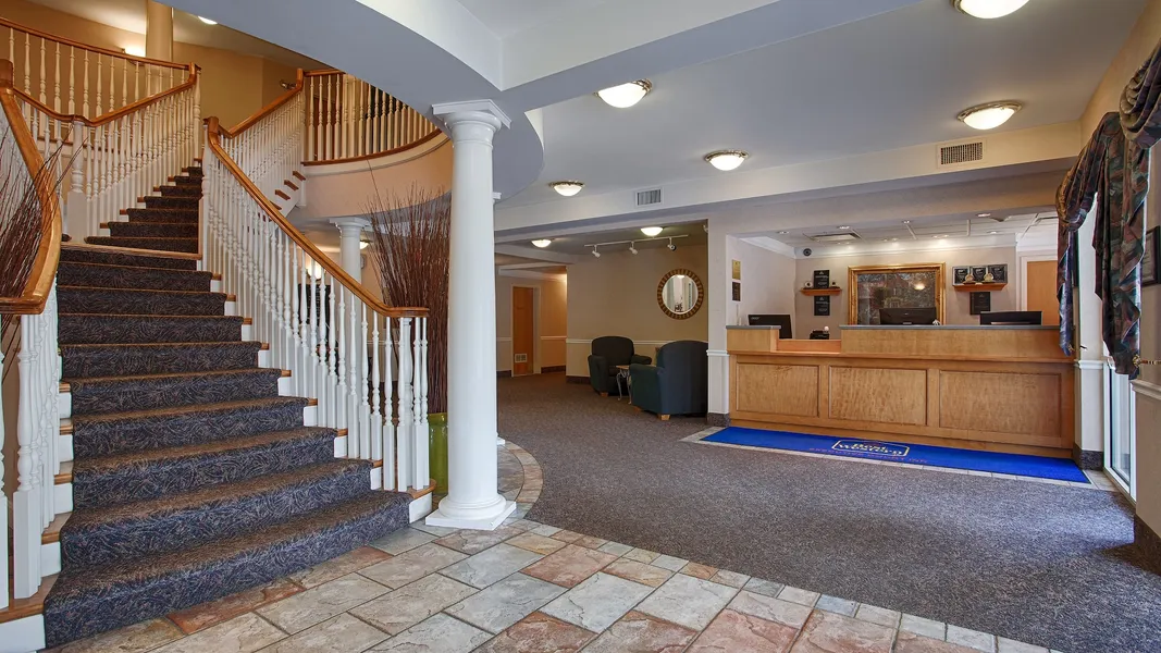 Best Western Plus Executive Court Inn & Conference Center hotel detail image 2