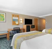Best Western Plus Executive Court Inn & Conference Center hotel detail image 4