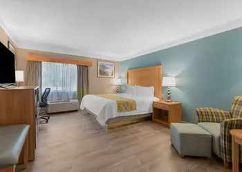 Best Western Plus Executive Court Inn & Conference Center hotel thumbnail 8