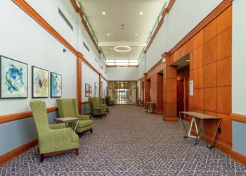 Hilton Garden Inn Chicago North Shore/Evanston hotel thumbnail 3