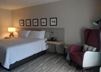 Hilton Garden Inn Chicago North Shore/Evanston hotel thumbnail 8