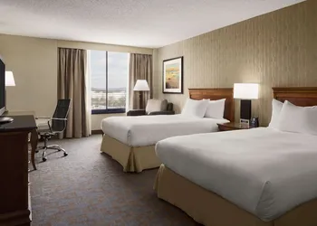 Doubletree by Hilton Somerset Hotel and Conference Center hotel thumbnail 8