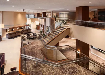 Doubletree by Hilton Somerset Hotel and Conference Center hotel thumbnail 3